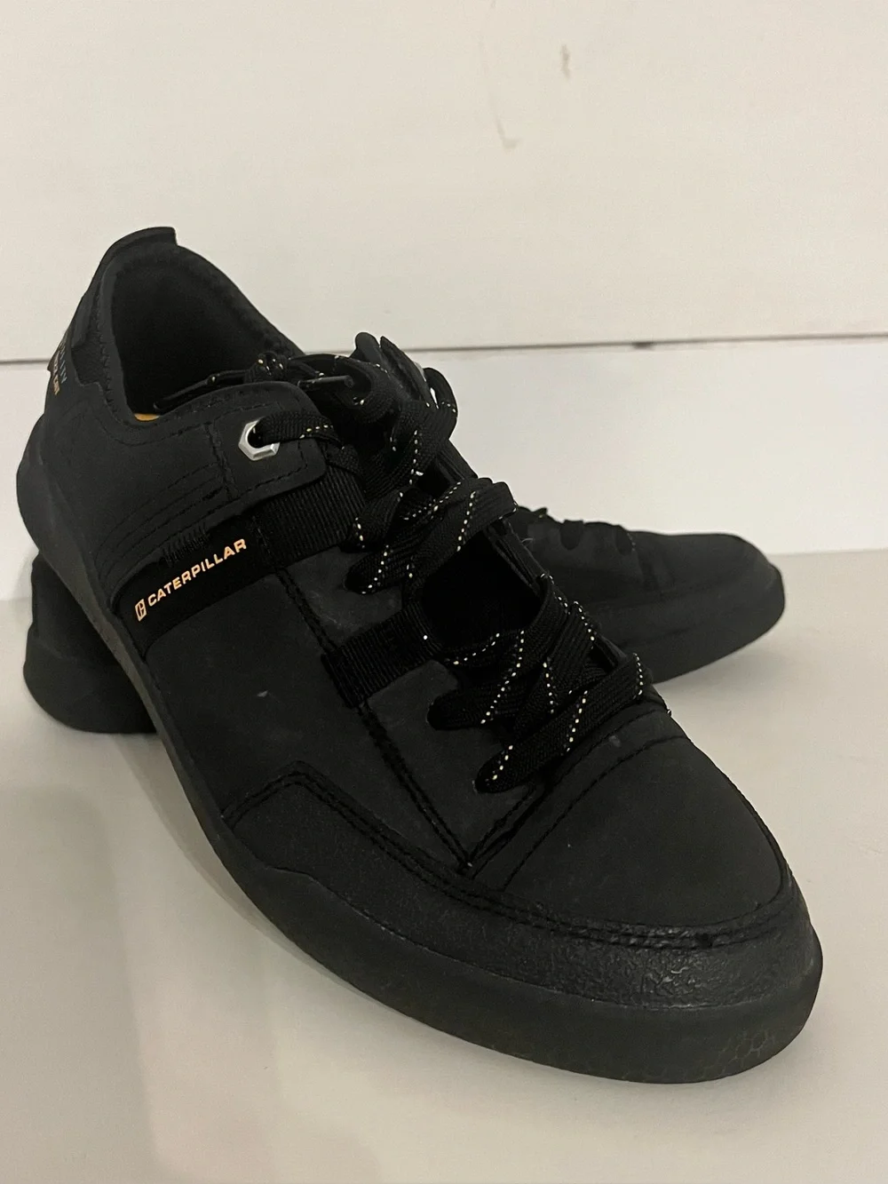 CAT Caterpillar Men's Hex Tough Utility Sneakers - Black Size 9 Wide